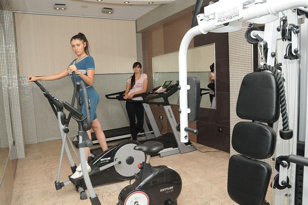 Iron Hotel Hokmeli Luaran gambar