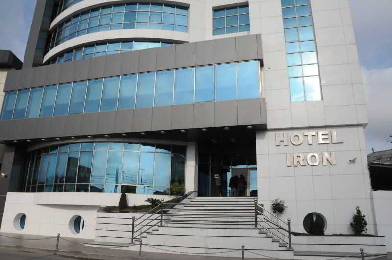 Iron Hotel Hokmeli Luaran gambar