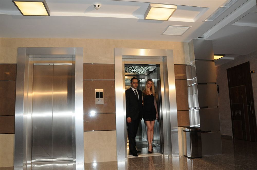 Iron Hotel Hokmeli Luaran gambar