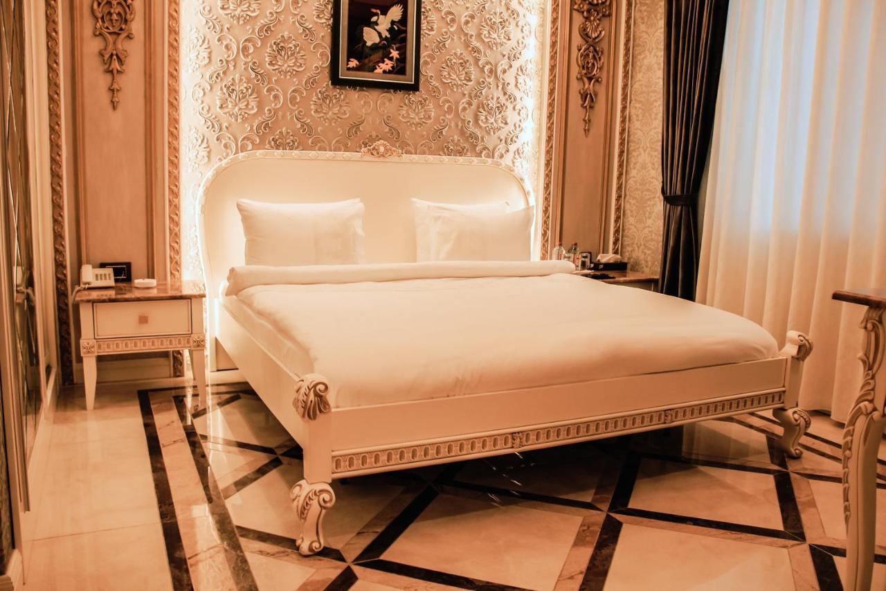 Iron Hotel Hokmeli Luaran gambar