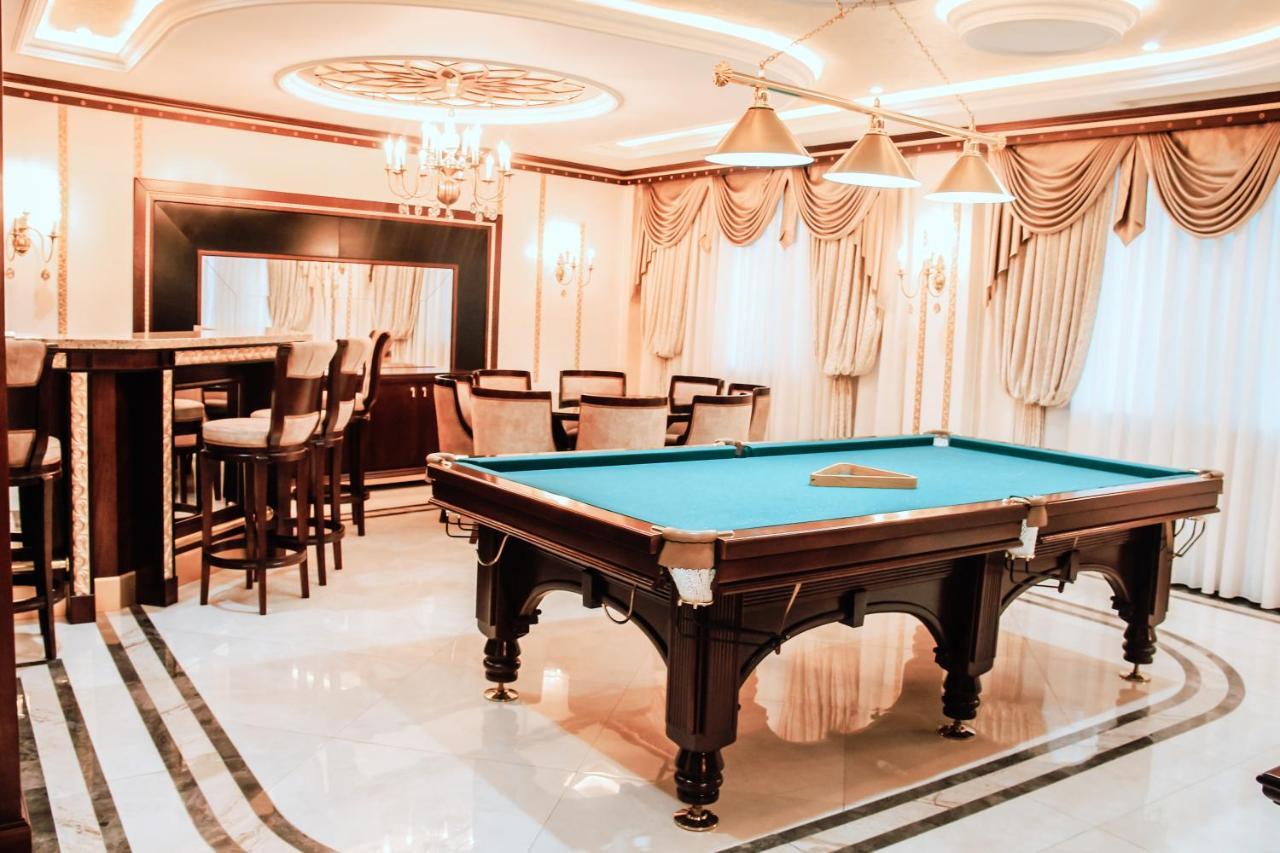 Iron Hotel Hokmeli Luaran gambar
